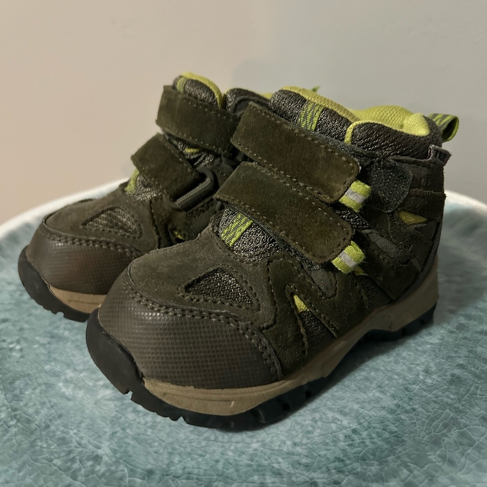 L.L. Bean Toddler Hiking Boots, size 8